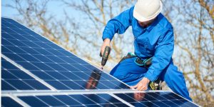 Installation Maintenance Panneaux Solaires Photovoltaïques à Le Petit-Abergement